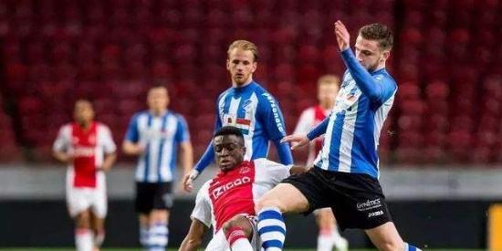 国男子网球 国男子网球