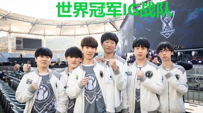 经验丰富的 经验丰富的