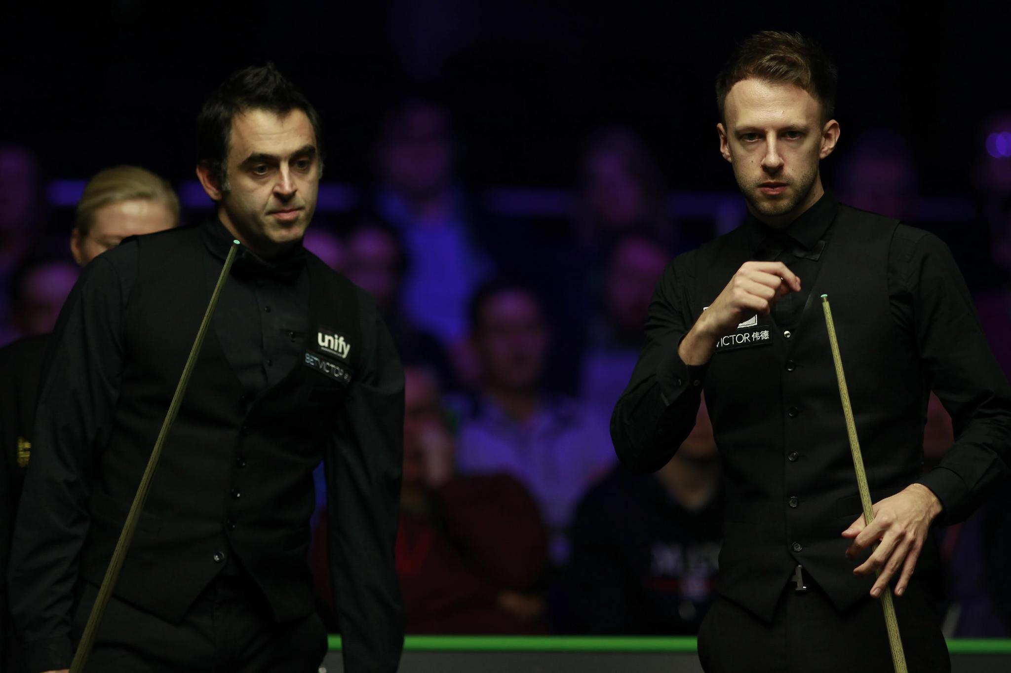 馆钻研难题 馆钻研难题